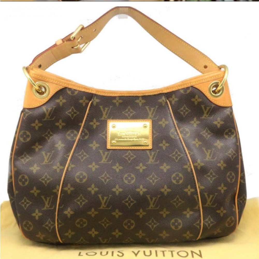 𝓛𝓿 𝓹𝓾𝓻𝓼𝓮